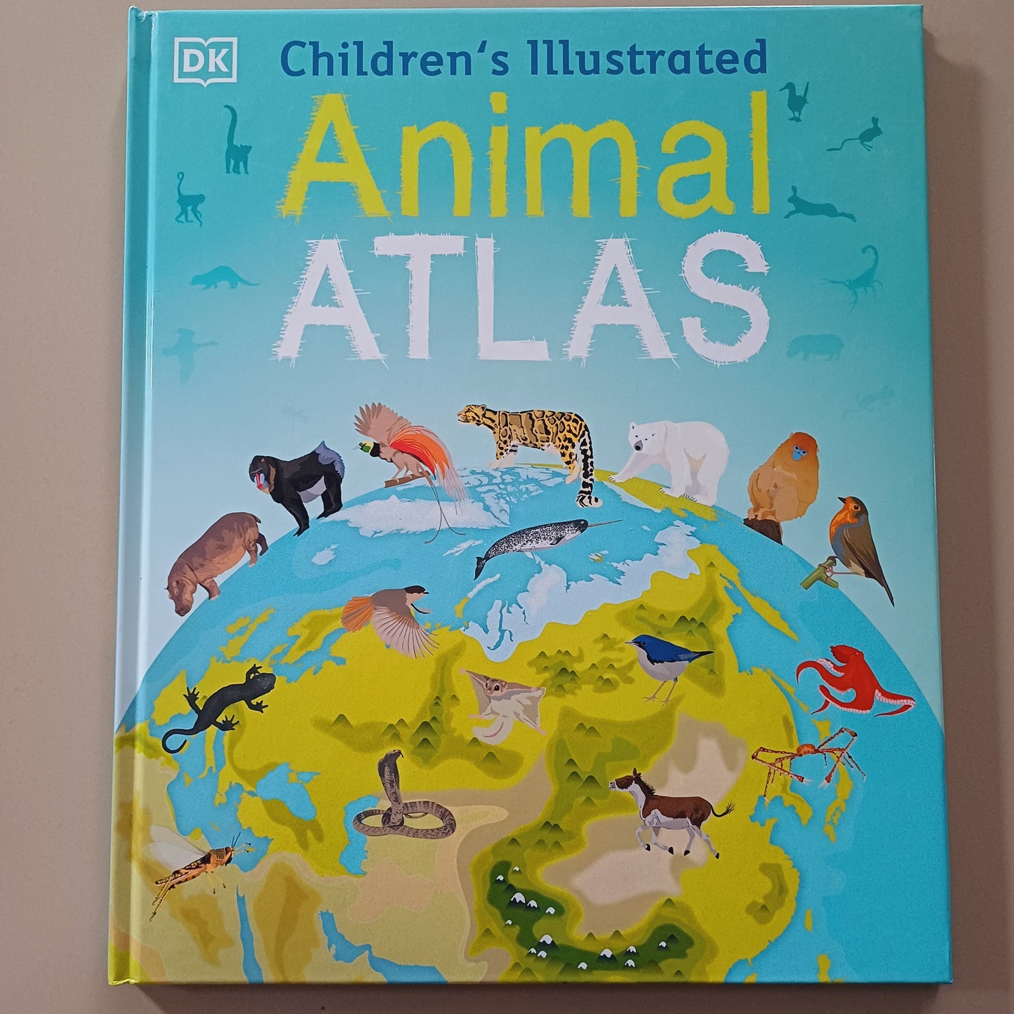 Children's Illustrated Animal Atlas-DK