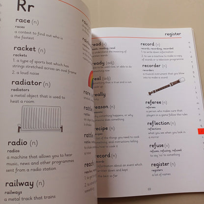 LADYBIRD I’M READY: TO SPELL! DICTIONARY