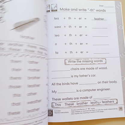 Maze Phonics Series -Grade 2
