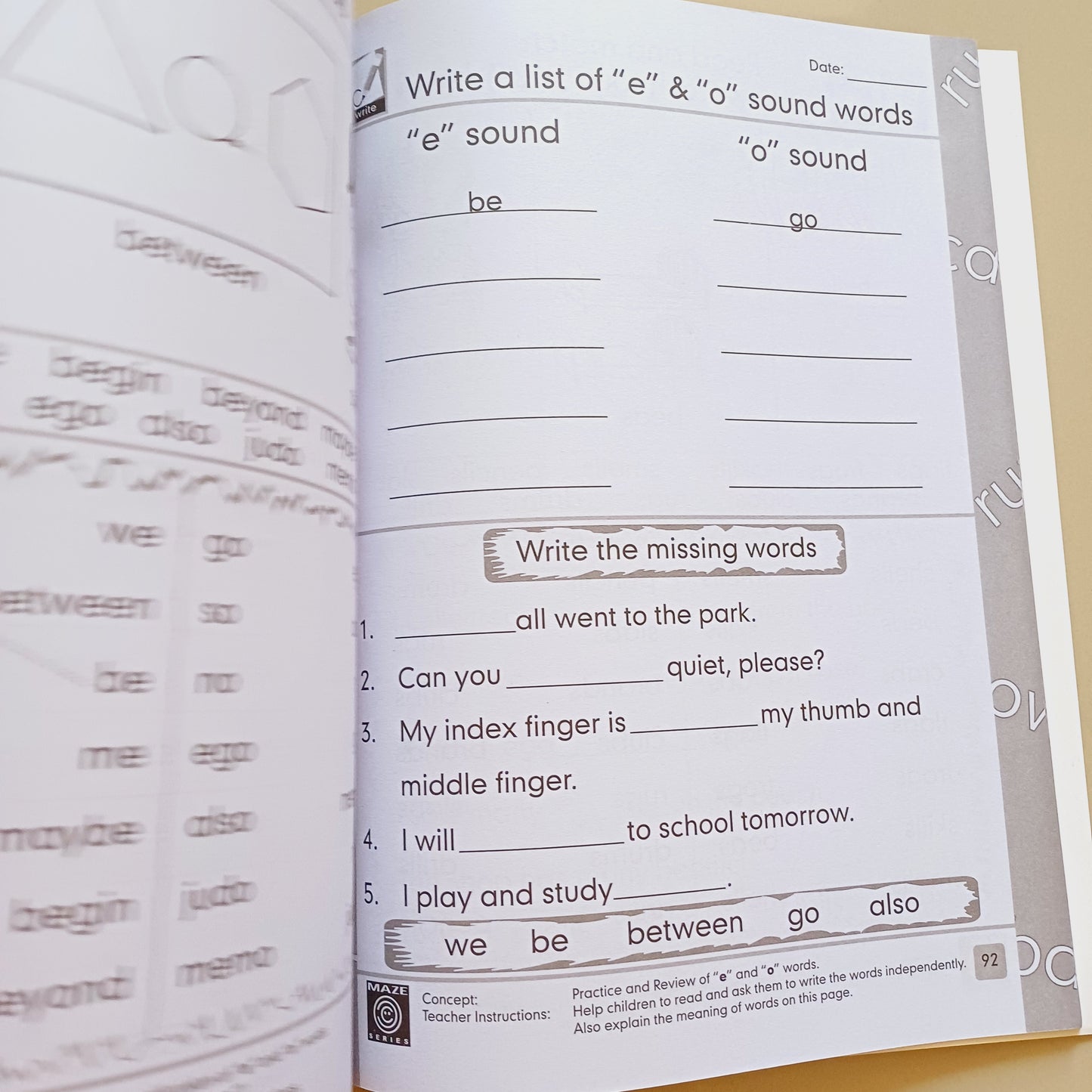 Maze Phonics Series -Grade 2