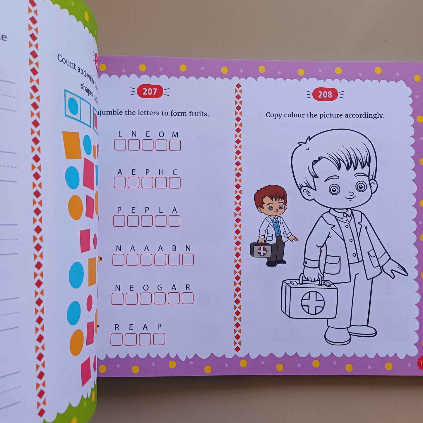 365 Activities Book For Kids (Green)